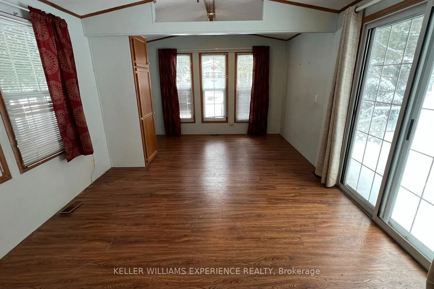 Additional image 5 of 18 Prince Rupert Avenue