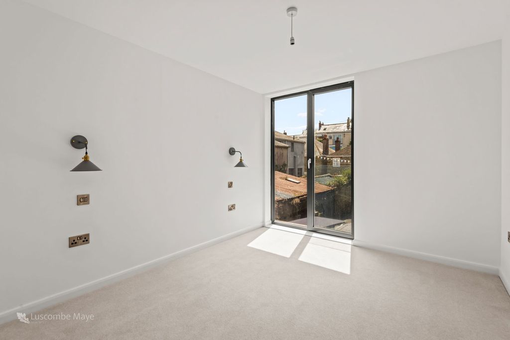 Additional image 15 of 3 bed flat for saleIsland Street, Salcombe TQ8