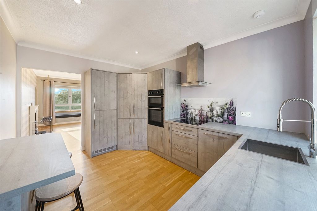 Additional image 6 of 3 bed maisonette for saleHigh Street, Tillicoultry FK13