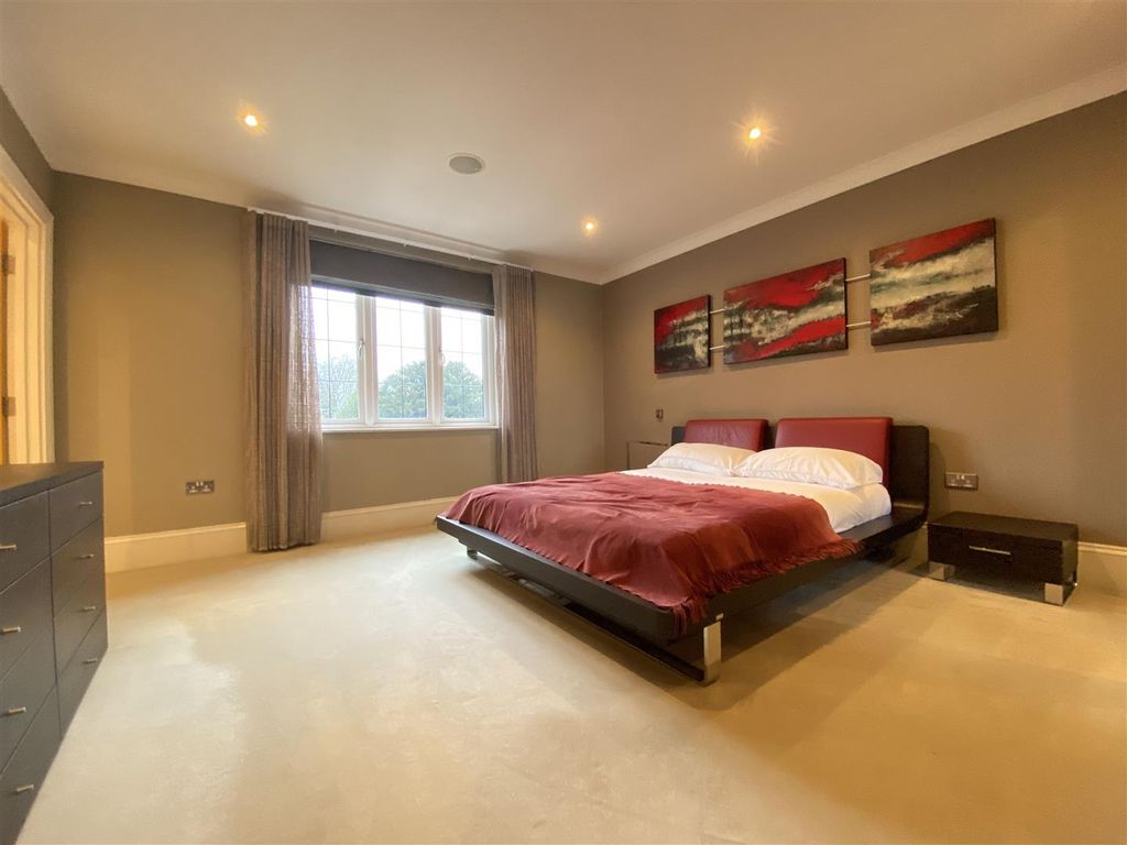 Additional image 6 of 3 bed flat for saleBrook Lane, Alderley Edge SK9