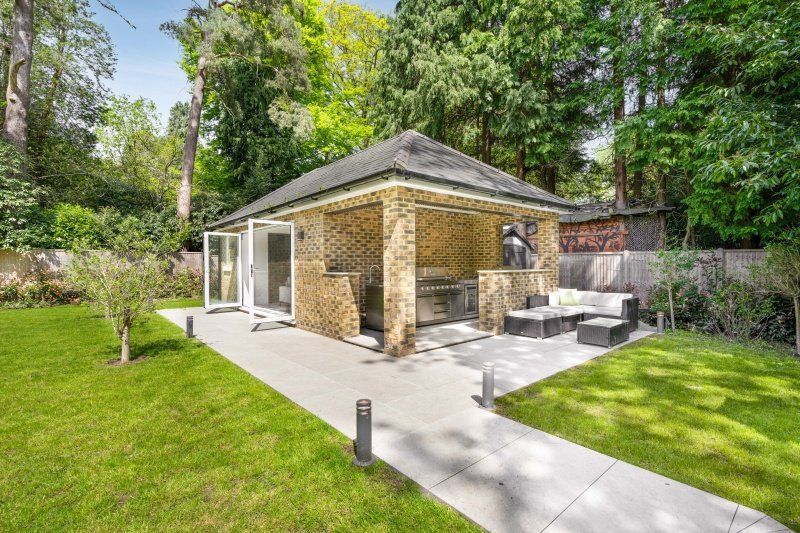 Additional image 17 of 6 bed detached house for saleHorsegate Ride, Ascot, Berkshire SL5