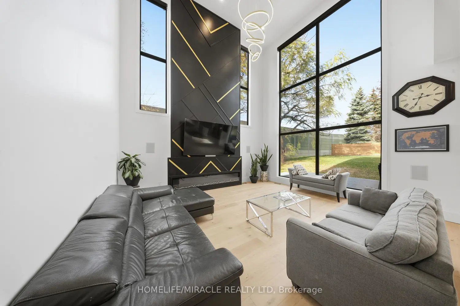 Additional image 4 of 1653 Glenburnie Road