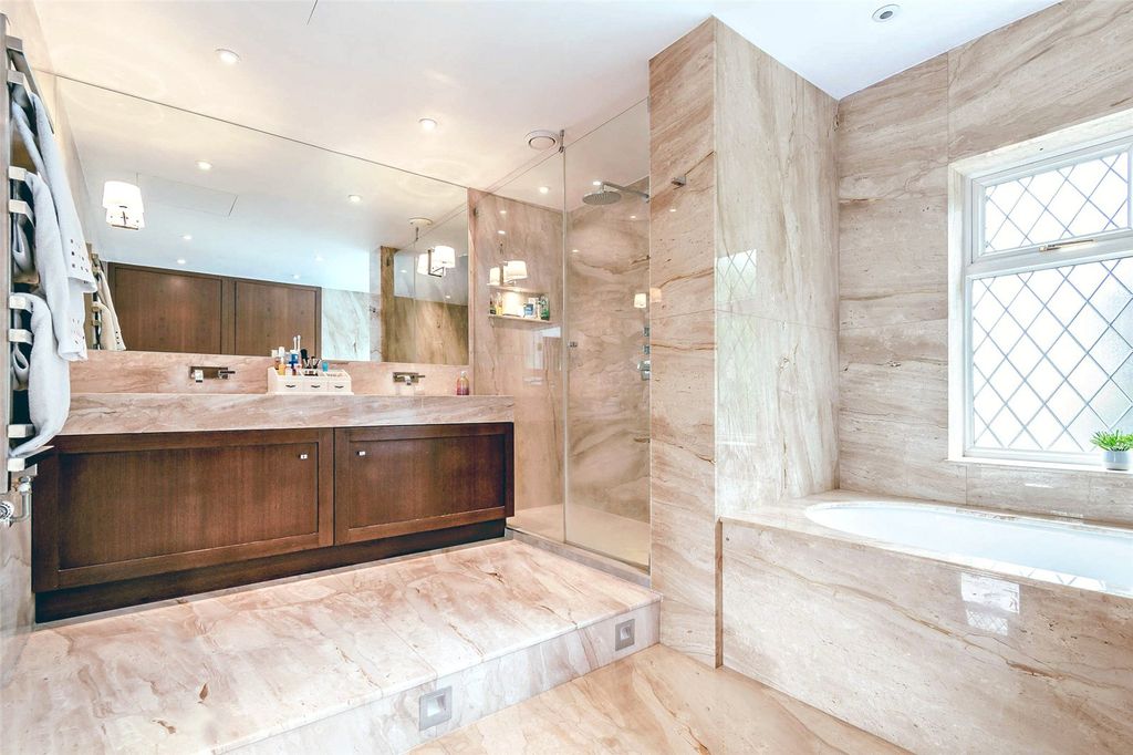 Additional image 11 of 7 bed detached house for saleFishery Road, Maidenhead, Berkshire SL6