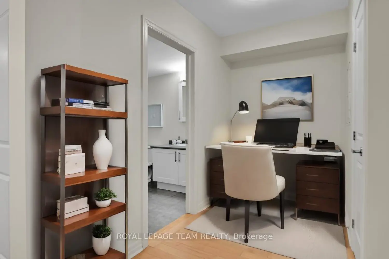 Additional image 8 of 242 Rideau Street 703