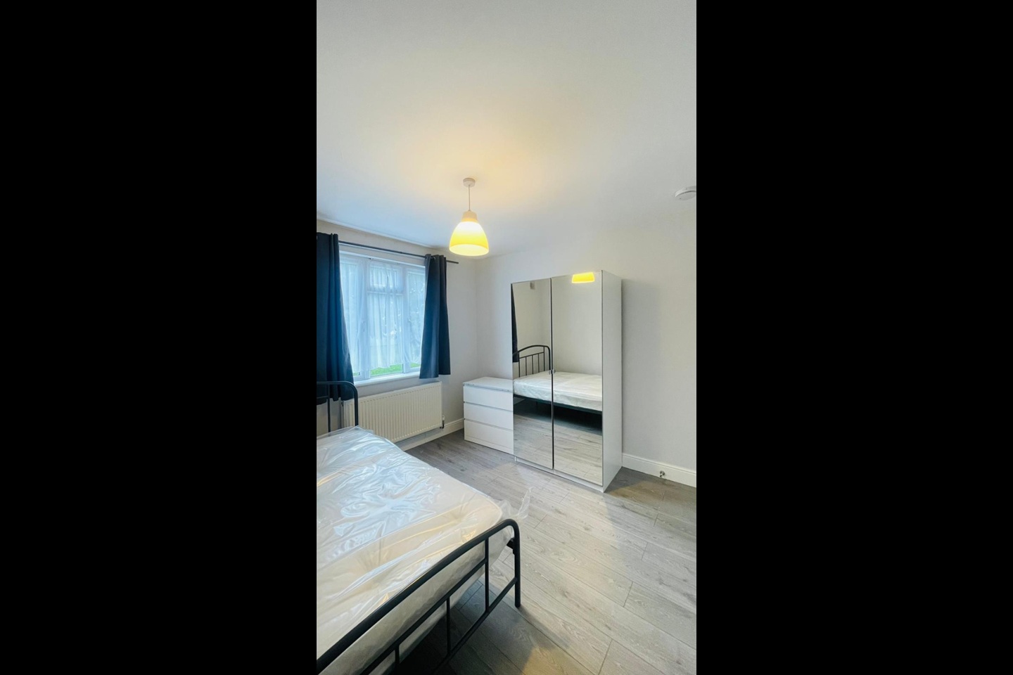 Additional image 4 of 3 Bed Flat, Nestor House, E2, N1 7GU