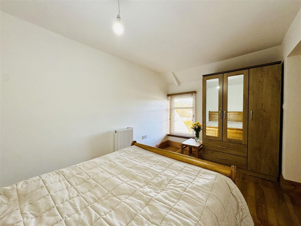 Additional image 27 of 7 bed property for saleClarence Street, Brynmawr, Ebbw Vale NP23