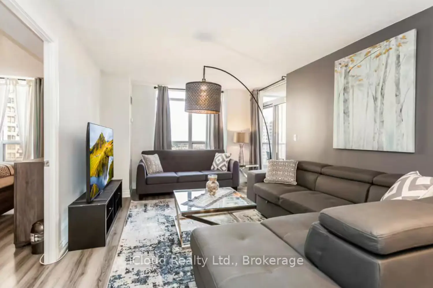 Additional image 3 of 3888 Duke Of York Boulevard 933, Mississauga