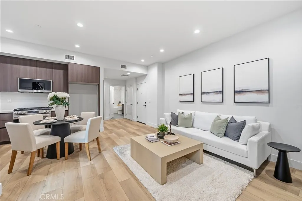 Additional image 21 of 150 Oak Knoll Ave Unit 103, Pasadena, CA 91101