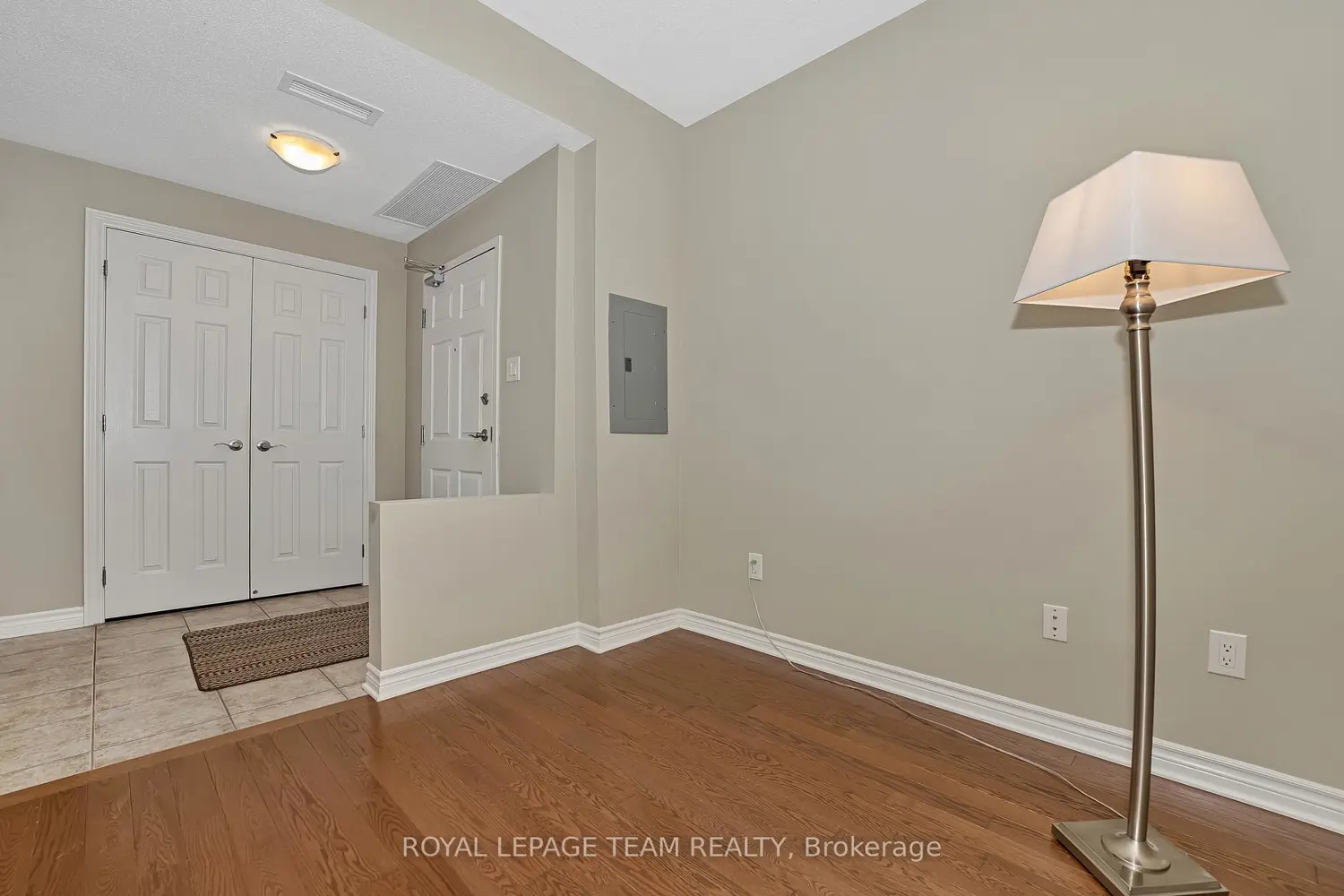 Additional image 5 of 170 Guelph Private 202