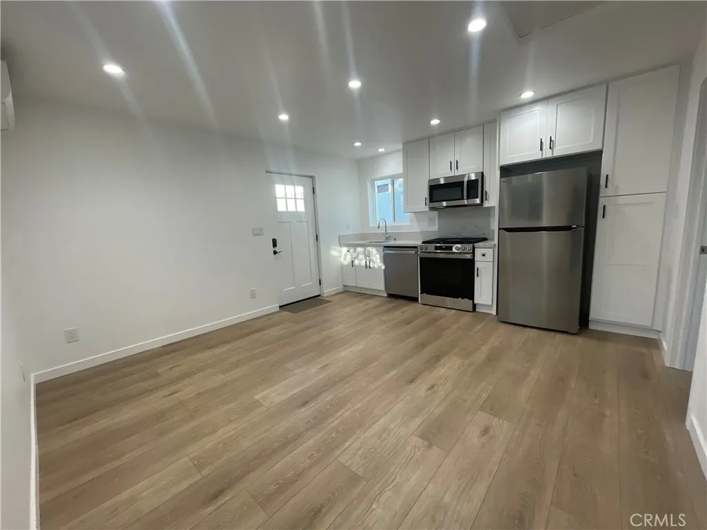 Additional image 5 of 17020 Flanders St, Granada Hills, CA 91344