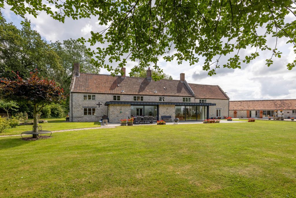 10 bed farmhouse for saleMuchelney Road, Baltonsborough, Glastonbury, Somerset BA6