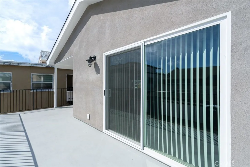 Additional image 63 of 905 W Balboa Blvd, Newport Beach, CA 92661