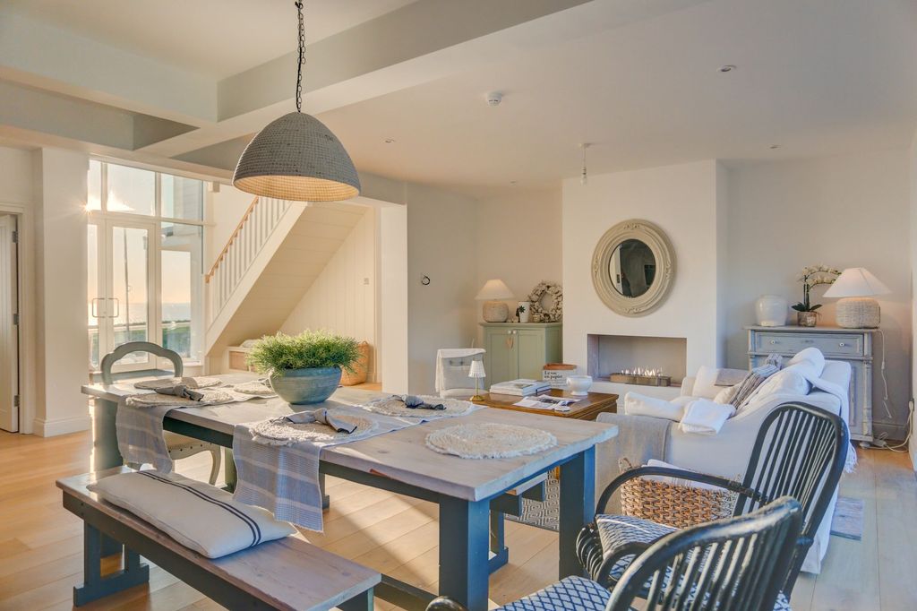 Additional image 4 of 7 bed detached house for saleRoedean Way, Brighton BN2