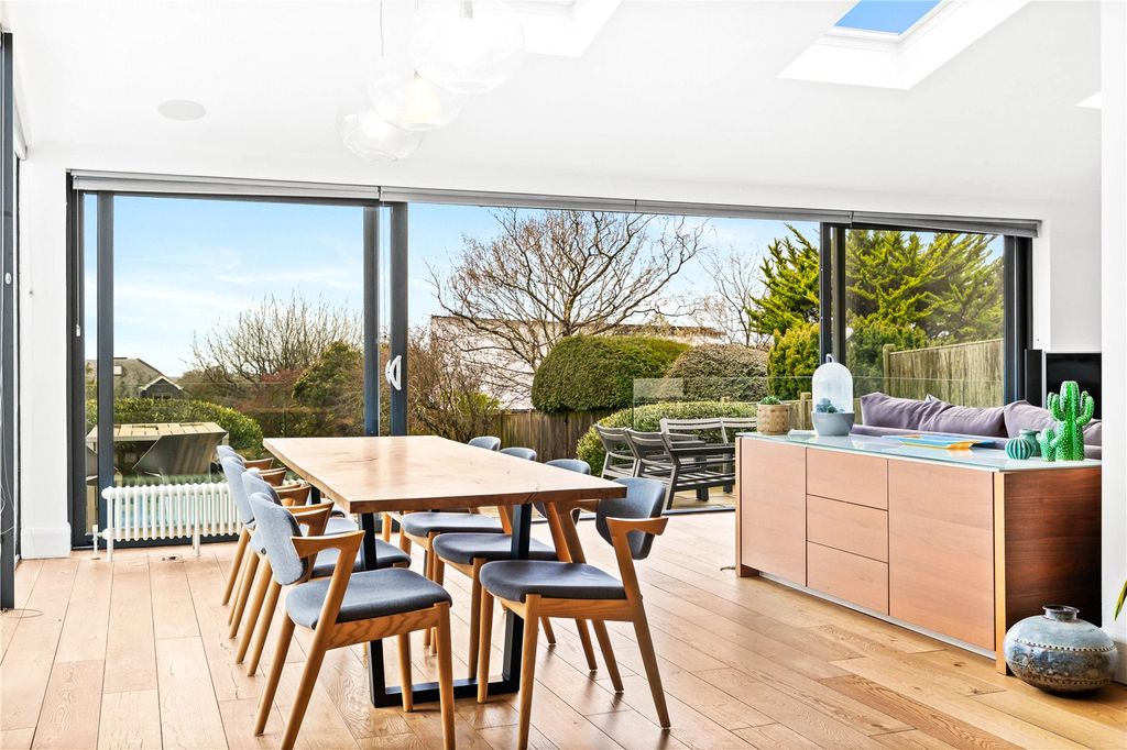 Additional image 12 of 5 bed detached house for saleDyke Close, Hove, East Sussex BN3