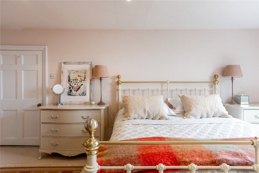 Additional image 15 of 3 bed flat for saleRoyal Crescent, Bath BA1