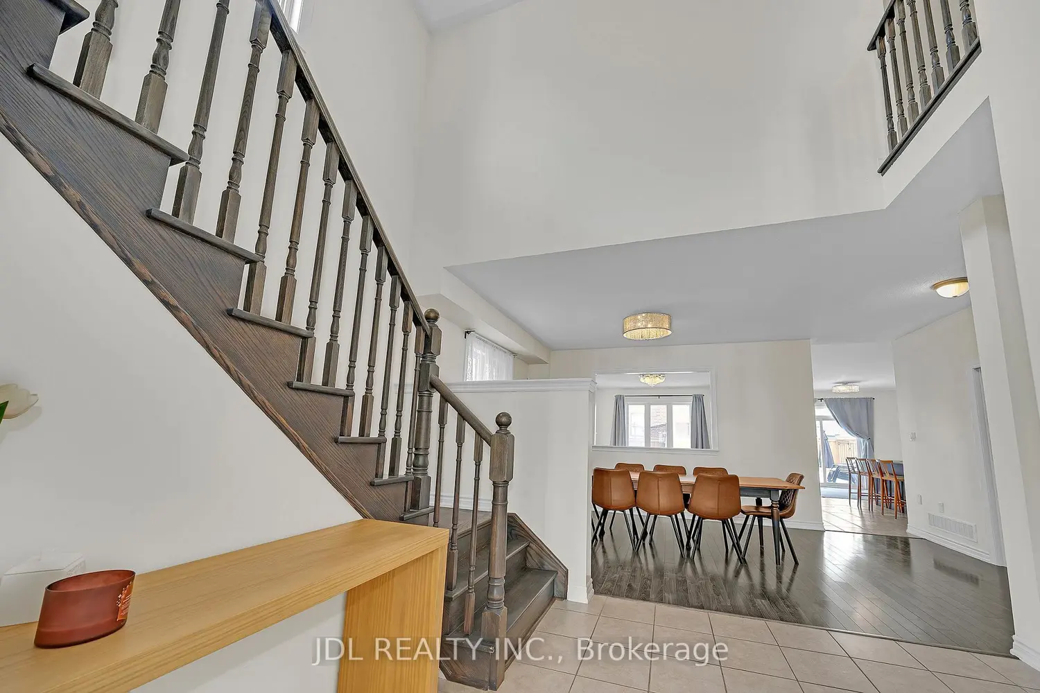 Additional image 2 of 376 Miller Park Avenue