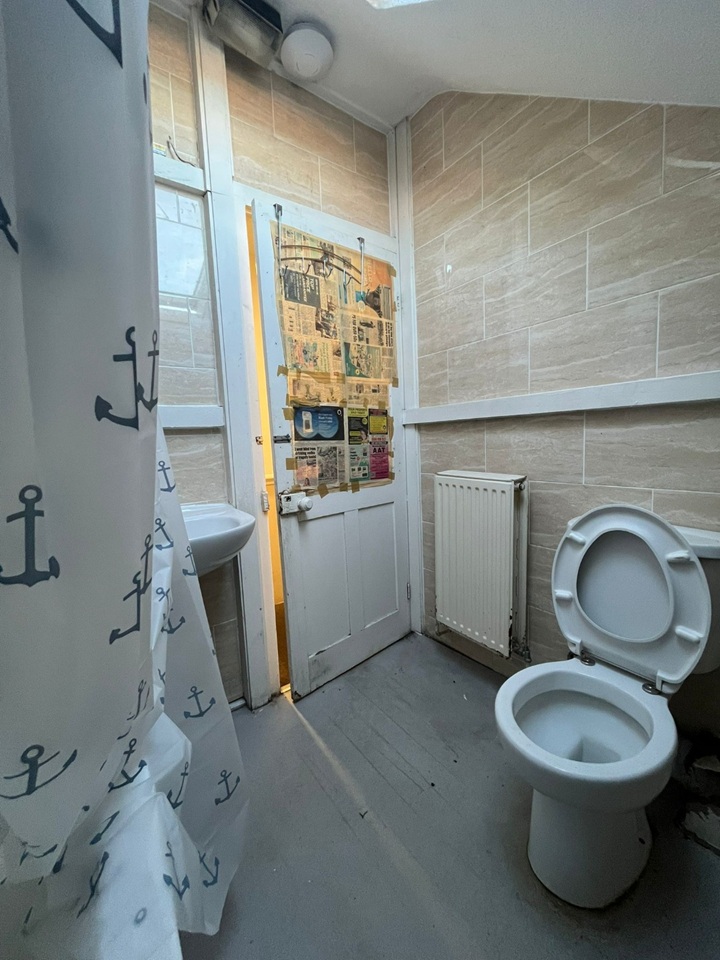Additional image 4 of Room in a Shared House, Royal Park Grove, LS6, N1 7GU