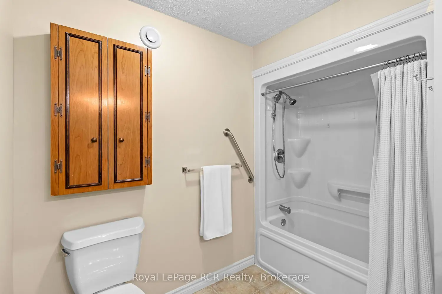 Additional image 6 of 423 1St Street