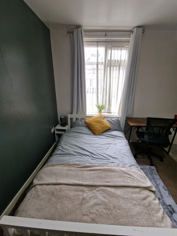 Additional image 6 of Bedsit, Summer Road, B23, N1 7GU