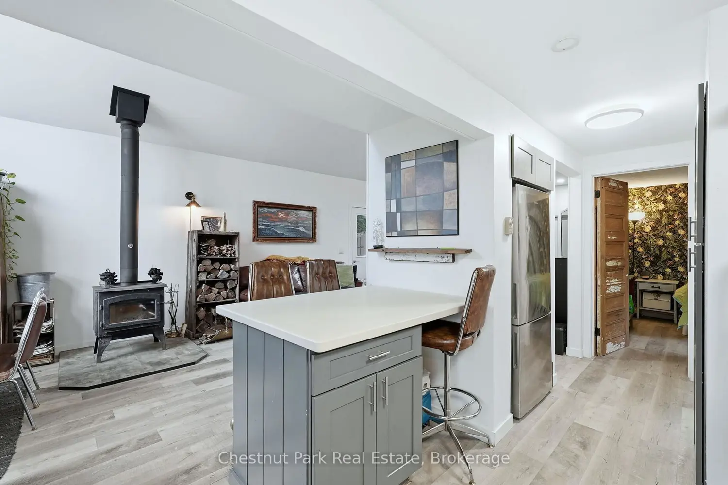 Additional image 6 of 324 Bryant Street