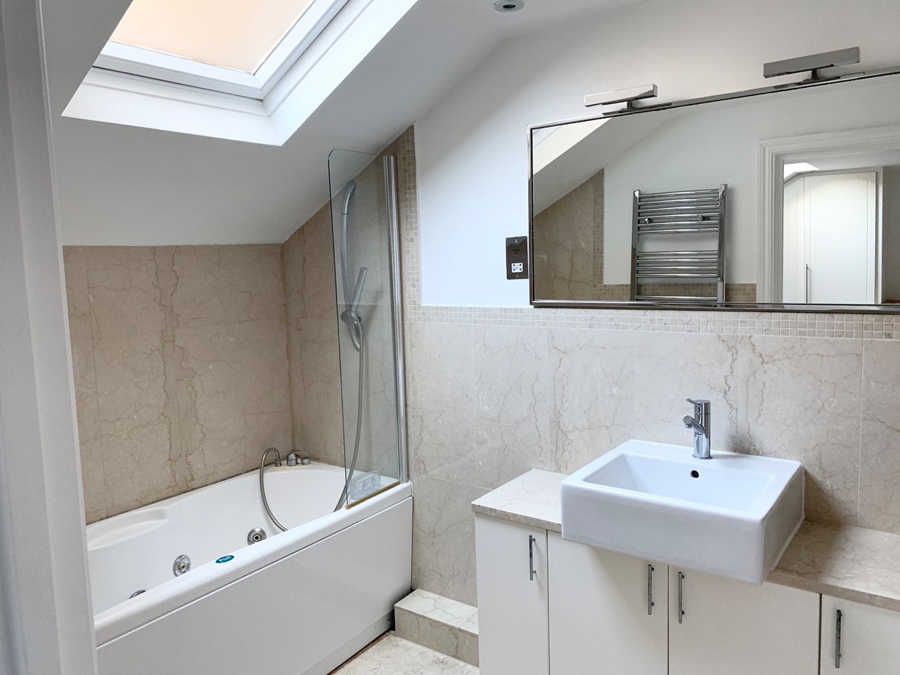 Additional image 9 of 2 Bed Flat, Courtfield Gardens, SW5, N1 7GU