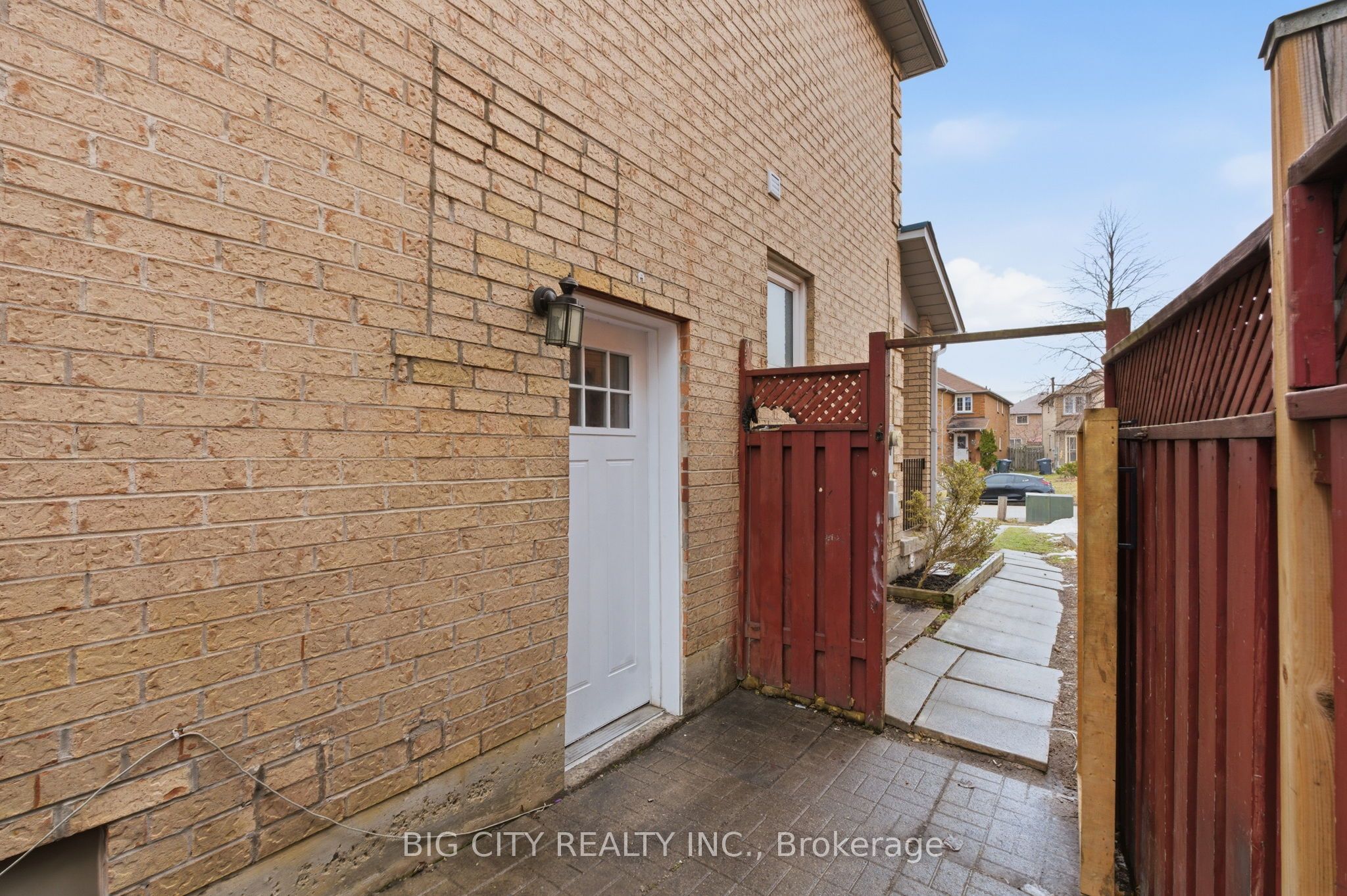 Additional image 4 of Lower-5487 Cosmic Crescent, Mississauga, ON, L4Z 3R8