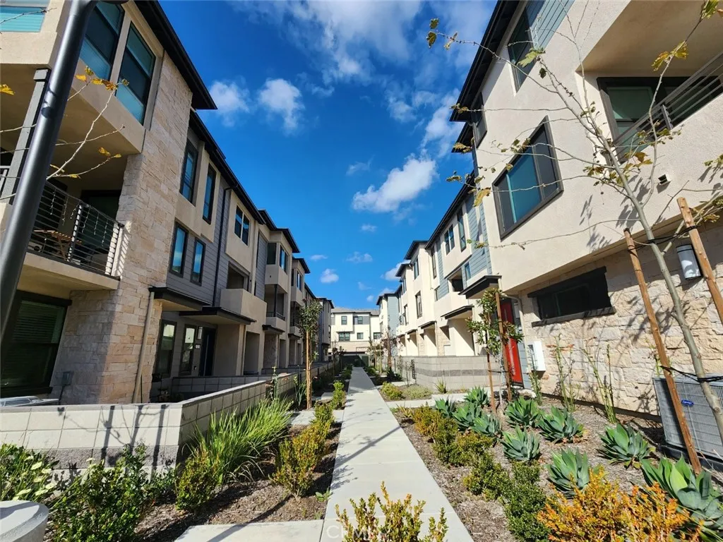 Additional image 26 of 2957 W Lincoln Avenue Unit 3, Anaheim, CA 92801