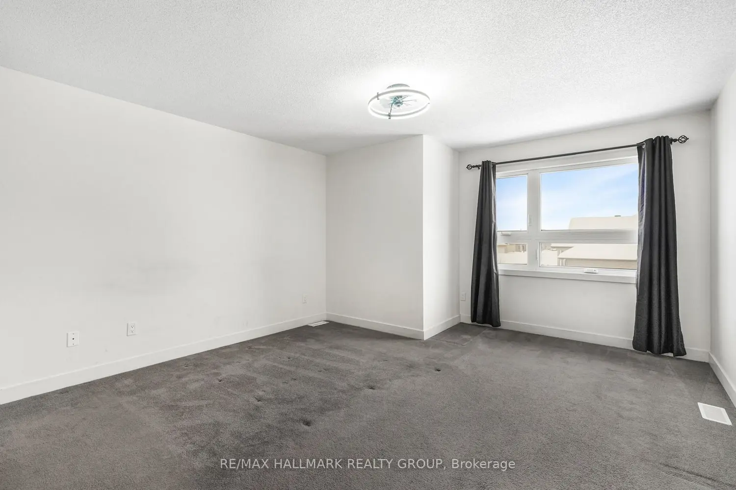 Additional image 12 of 877 Platinum Street