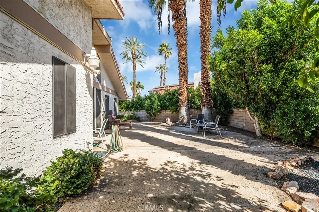 20 Lincoln Place, Rancho Mirage, CA 92270