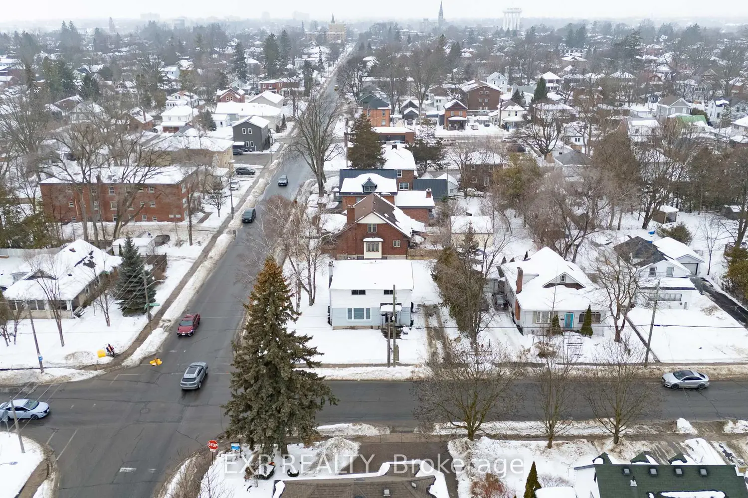 Additional image 16 of 266 Bleecker Avenue