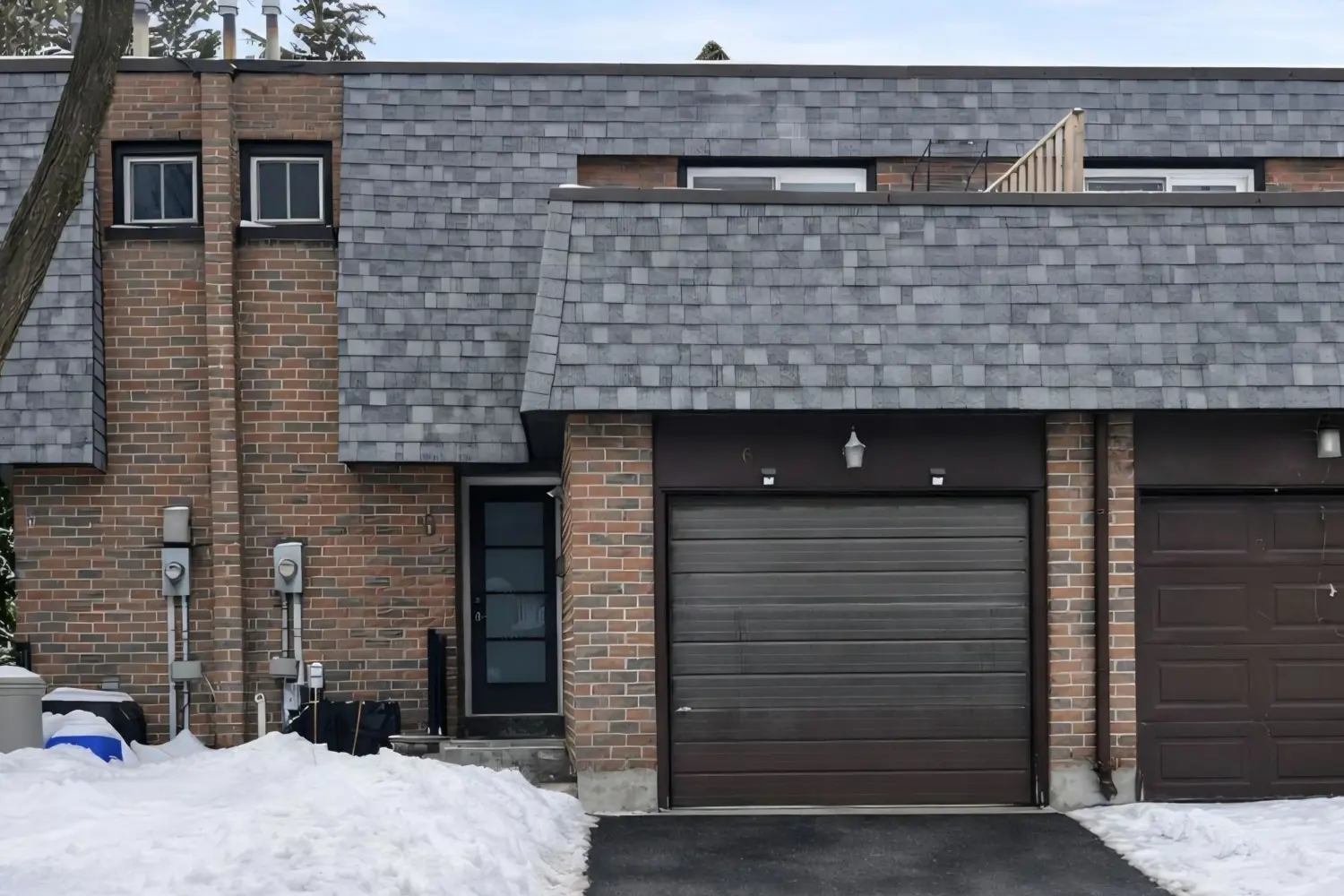 6 Woodglen Way