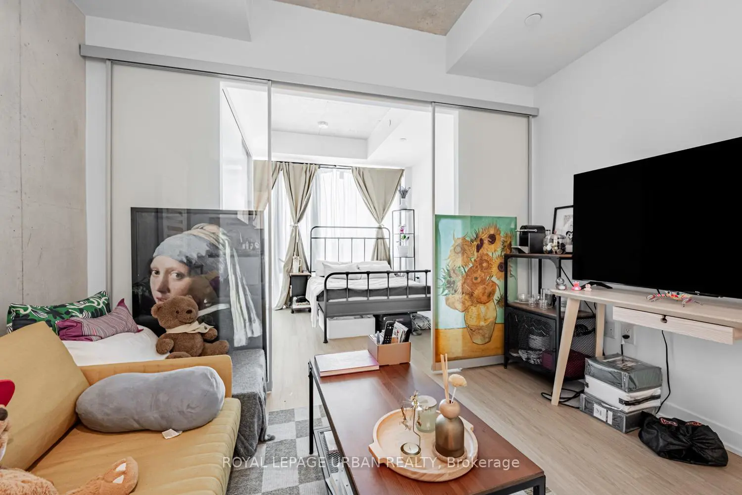 Additional image 10 of 195 Mccaul Street 521