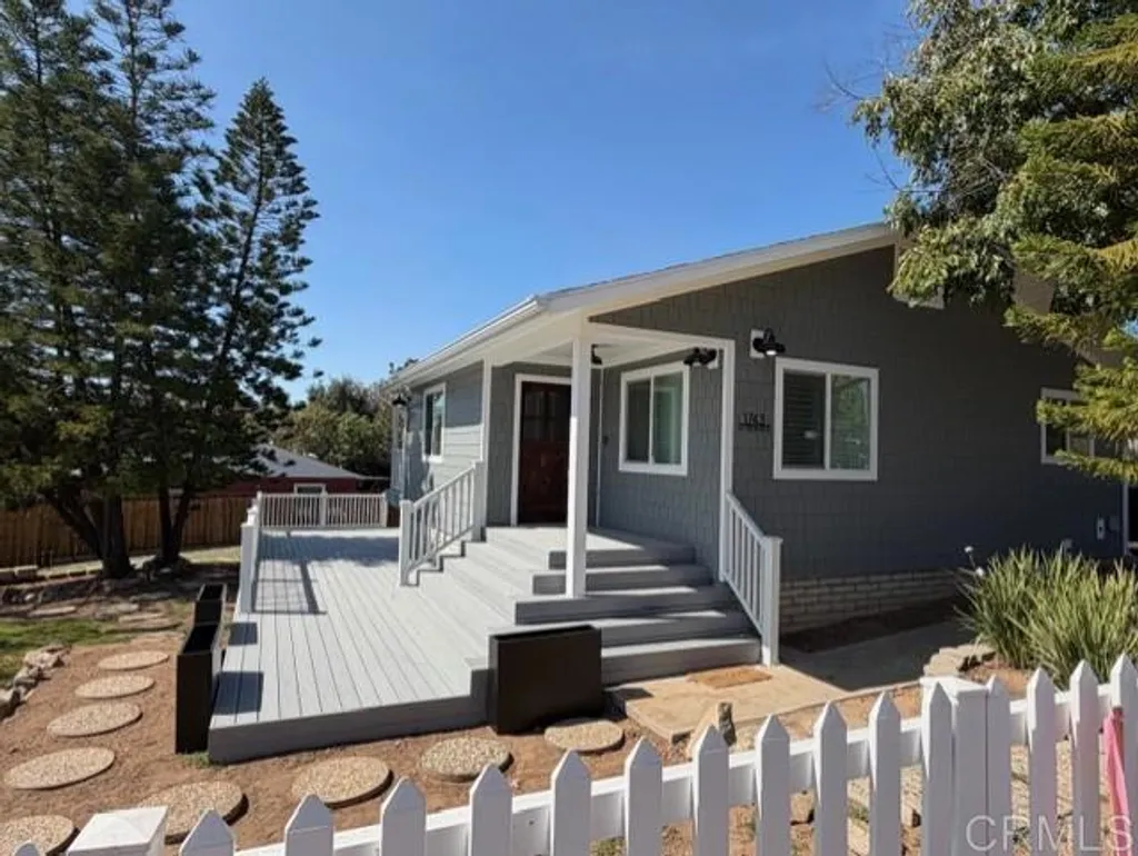 Additional image 2 of 1743 La Cresta Blvd, El Cajon, CA 92021