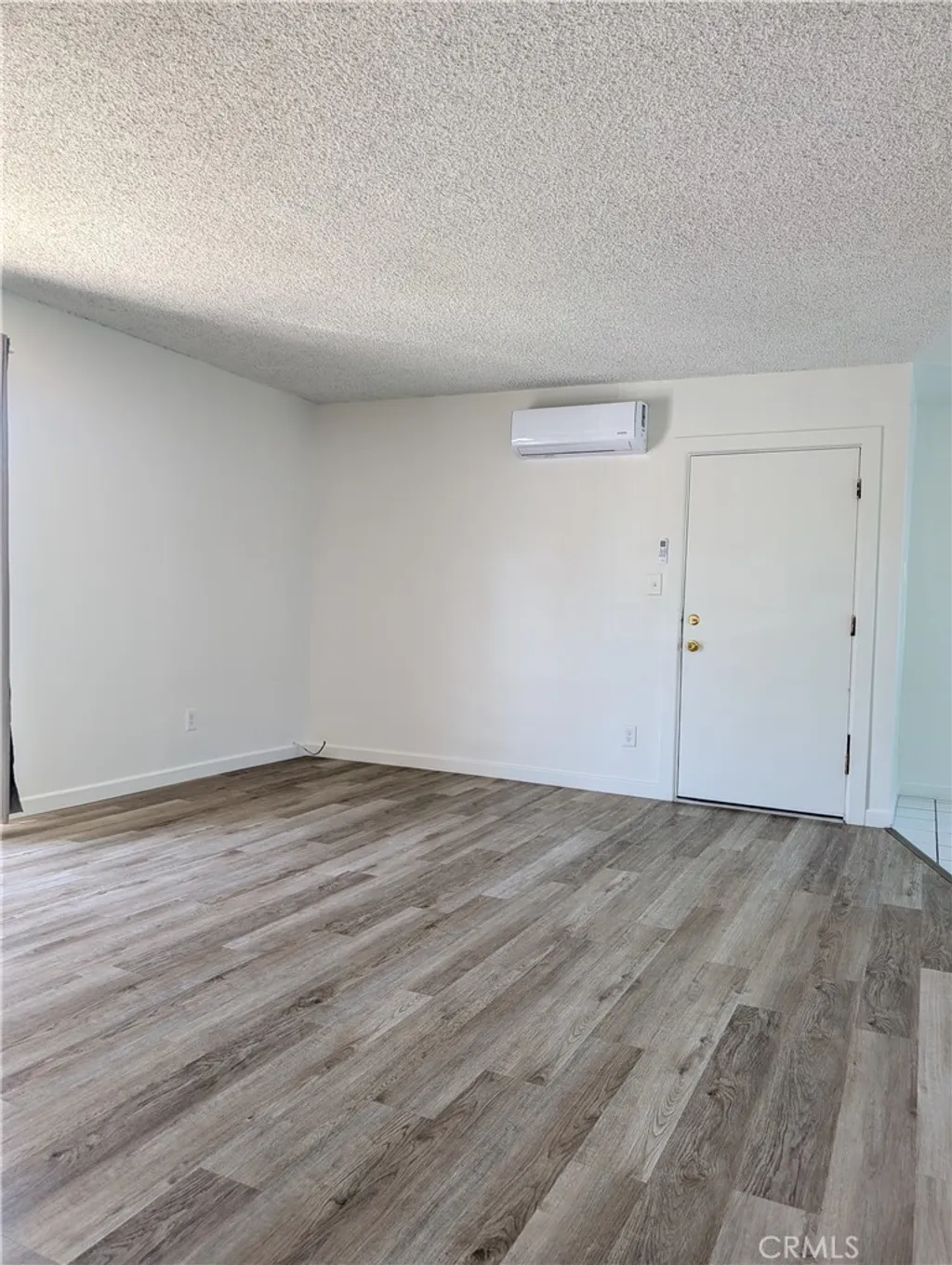 Additional image 6 of 665 W Altadena Dr Unit 26, Altadena, CA 91001