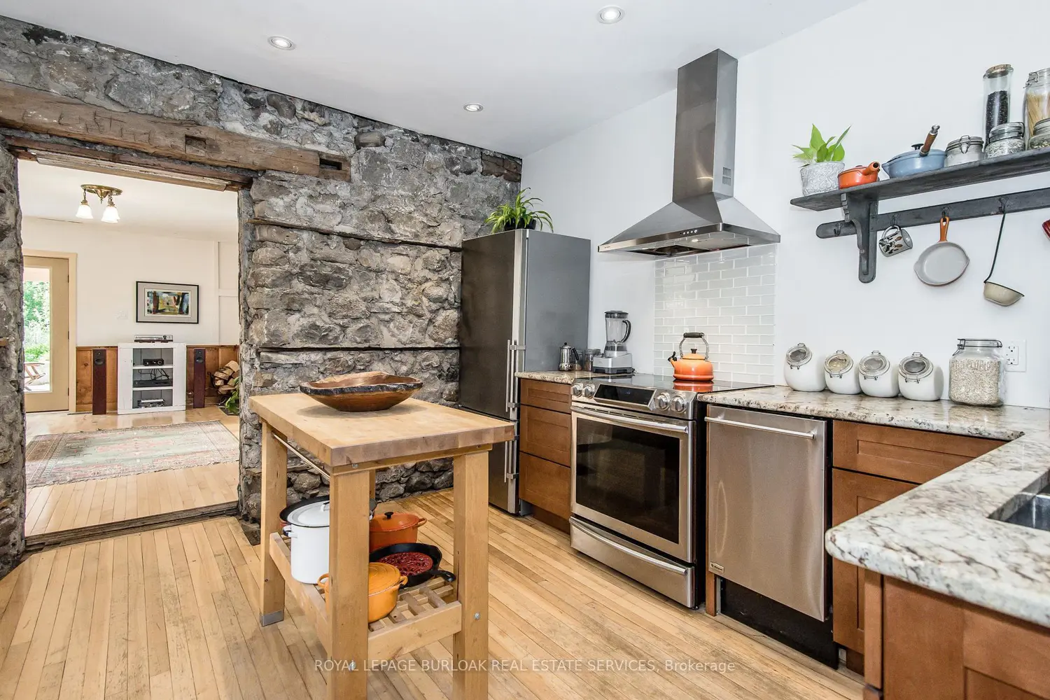 Additional image 8 of 1608 Clyde Road