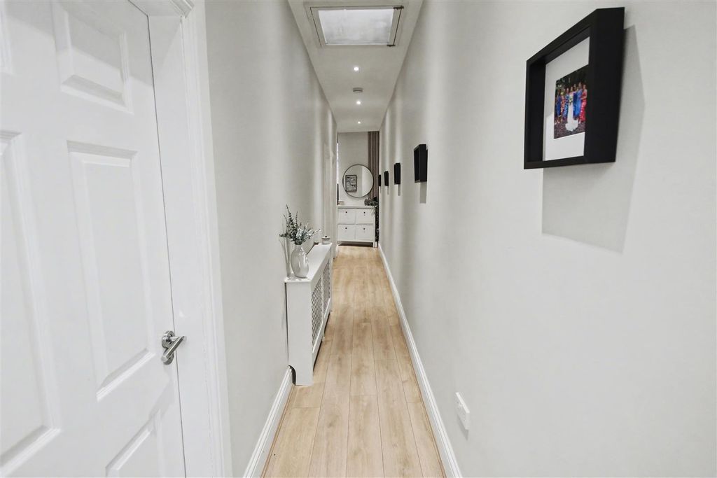 Additional image 7 of 2 bed flat for saleHigh Street, Lanark ML11