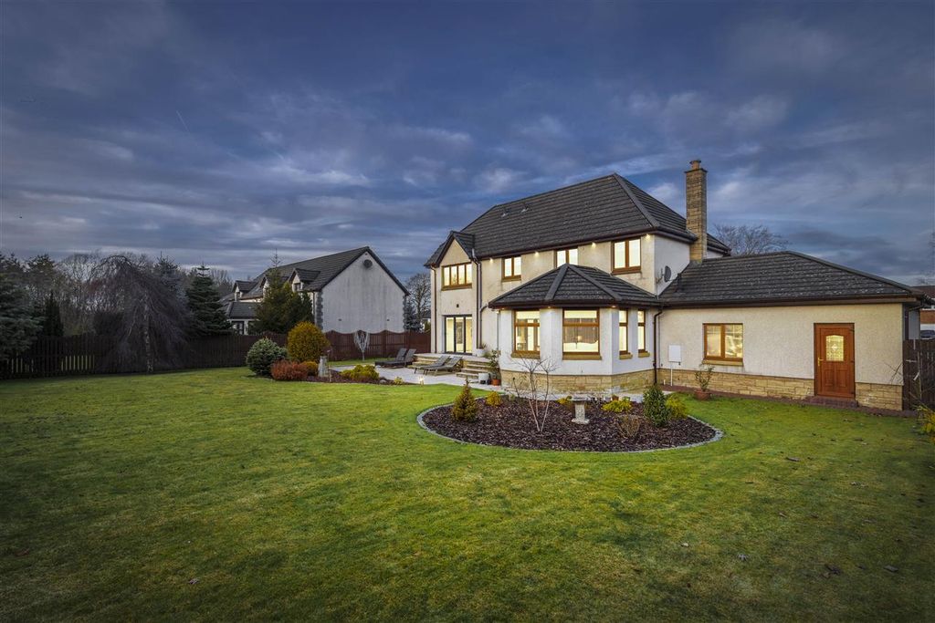 Additional image 2 of 4 bed property for saleHamilton Way, East Whitburn EH47