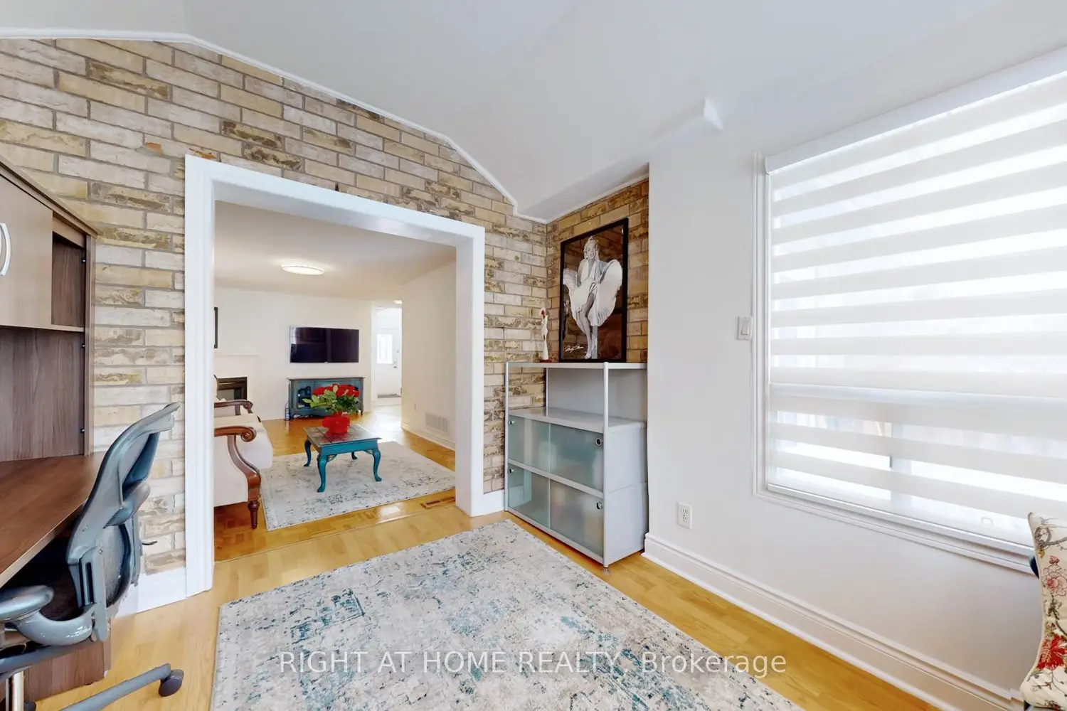 Additional image 5 of 55 Hollybush Drive