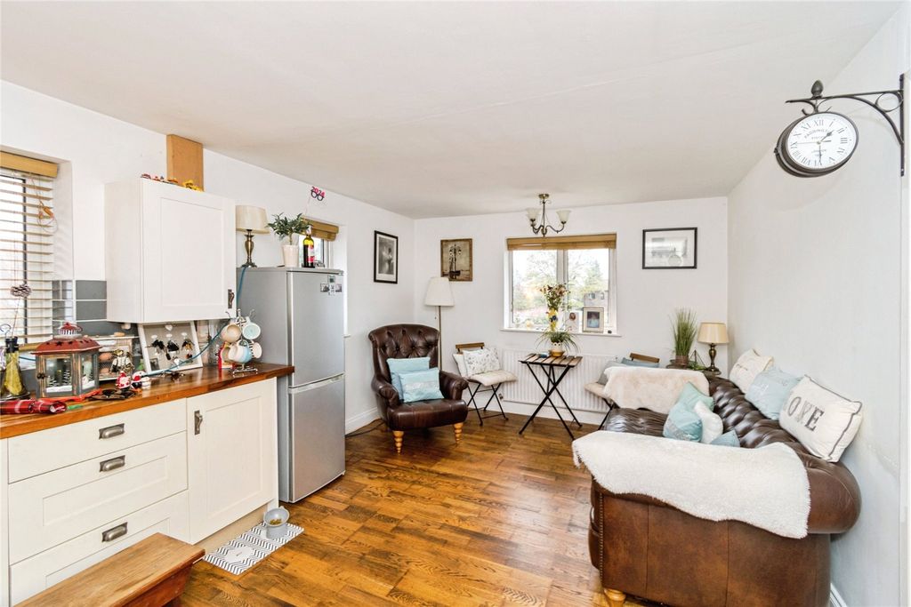Additional image 27 of 4 bed flat for saleSt. Denys Road, Southampton, Hampshire SO17