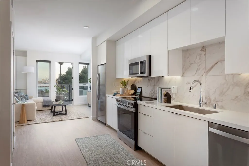 Additional image 21 of 511 S Harbor Unit 521, San Pedro, CA 90731