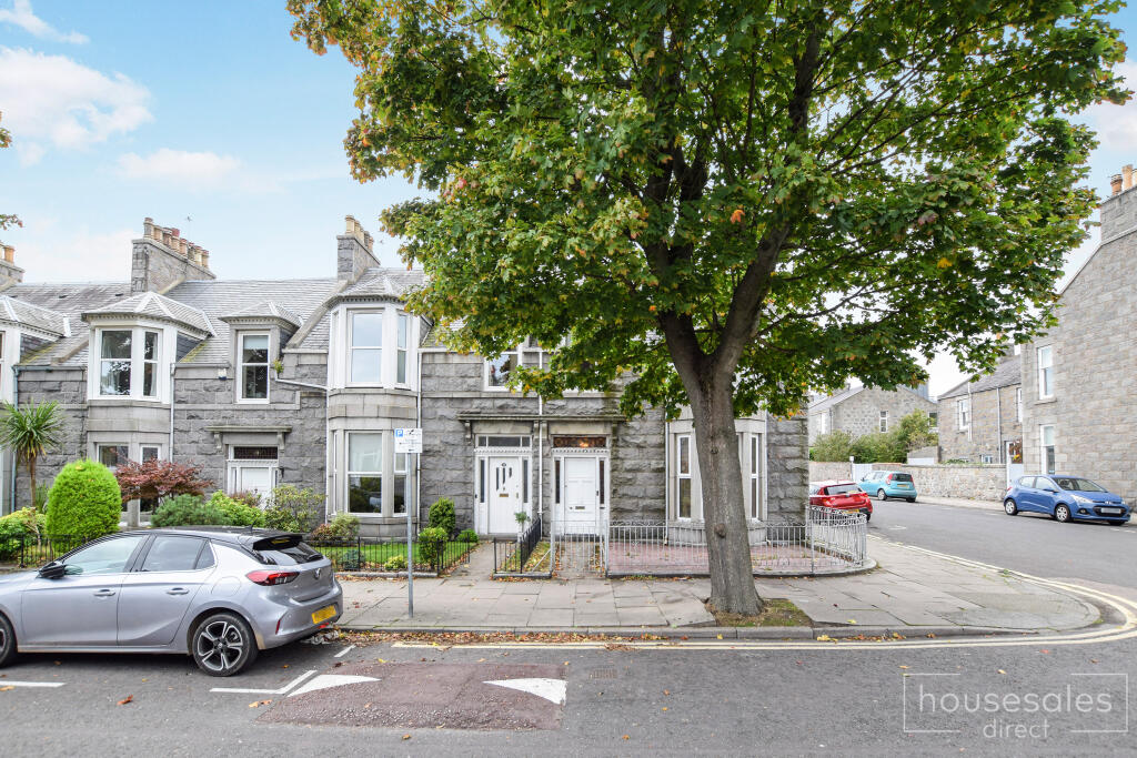 Beechgrove Avenue, Aberdeen, AB15