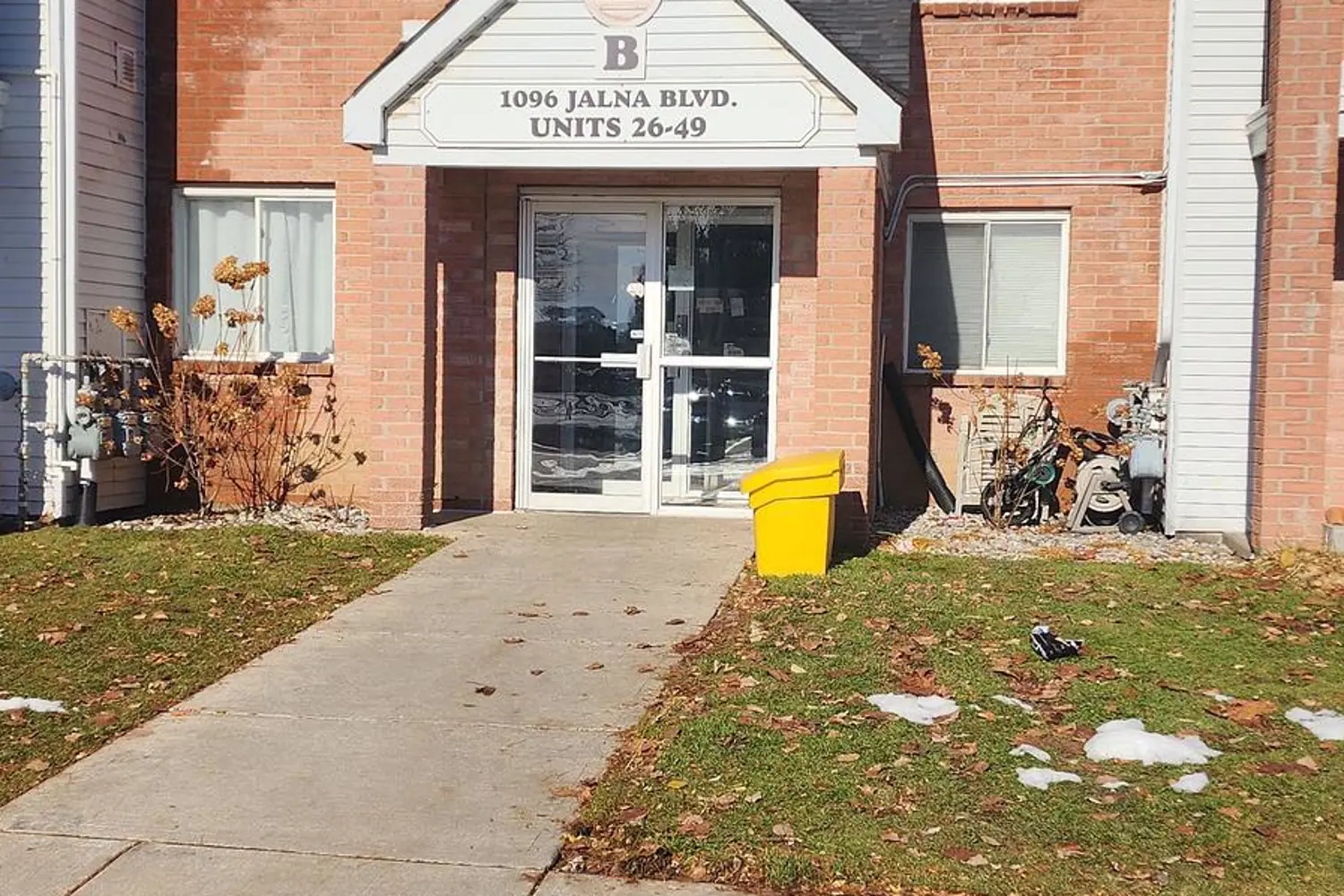 Additional image 4 of 1096 Jalna Boulevard 46