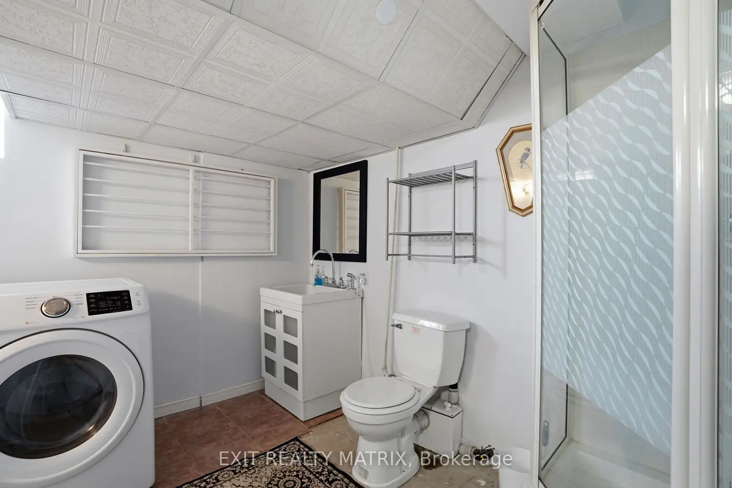 Additional image 11 of 1691-1695 Saint-Laurent Street