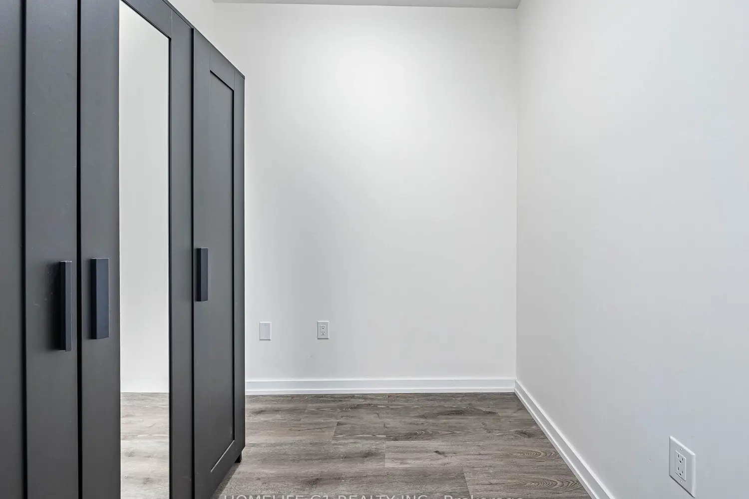 Additional image 15 of 430 Essa Road 217