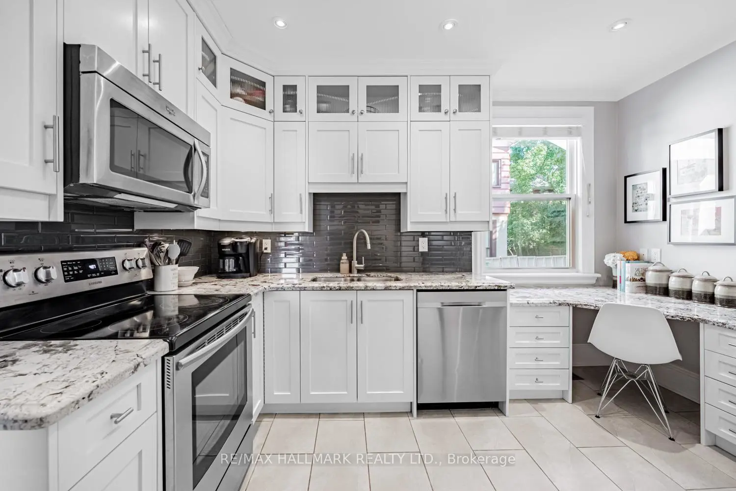 Additional image 5 of 407 Aberdeen Avenue