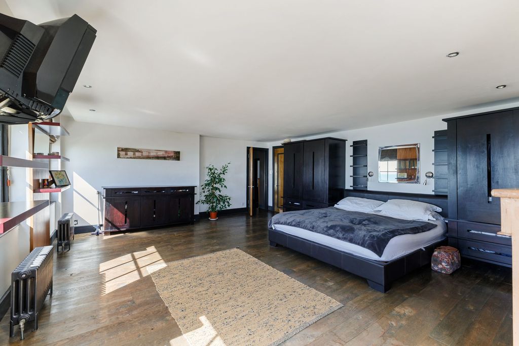Additional image 12 of 3 bed flat for saleBrunswick Terrace, Hove BN3