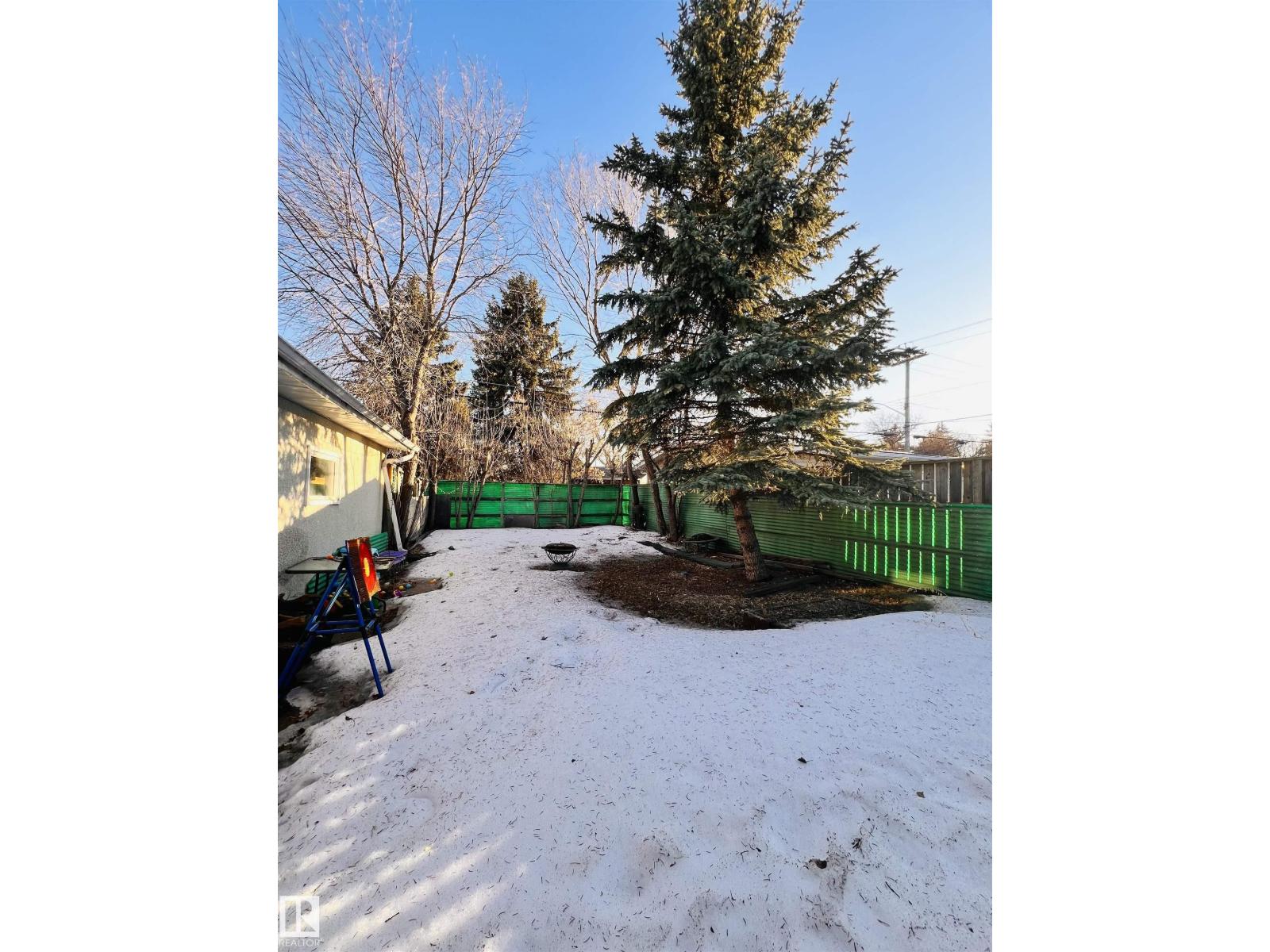 Additional image 2 of 11459 51 Avenue NW, Edmonton, AB, T6H0L8