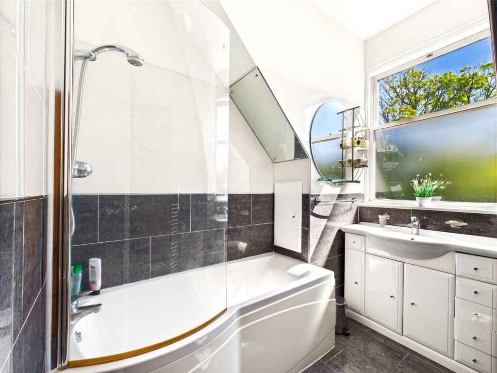 Additional image 11 of Argyll Crescent, Aberdeen, AB25