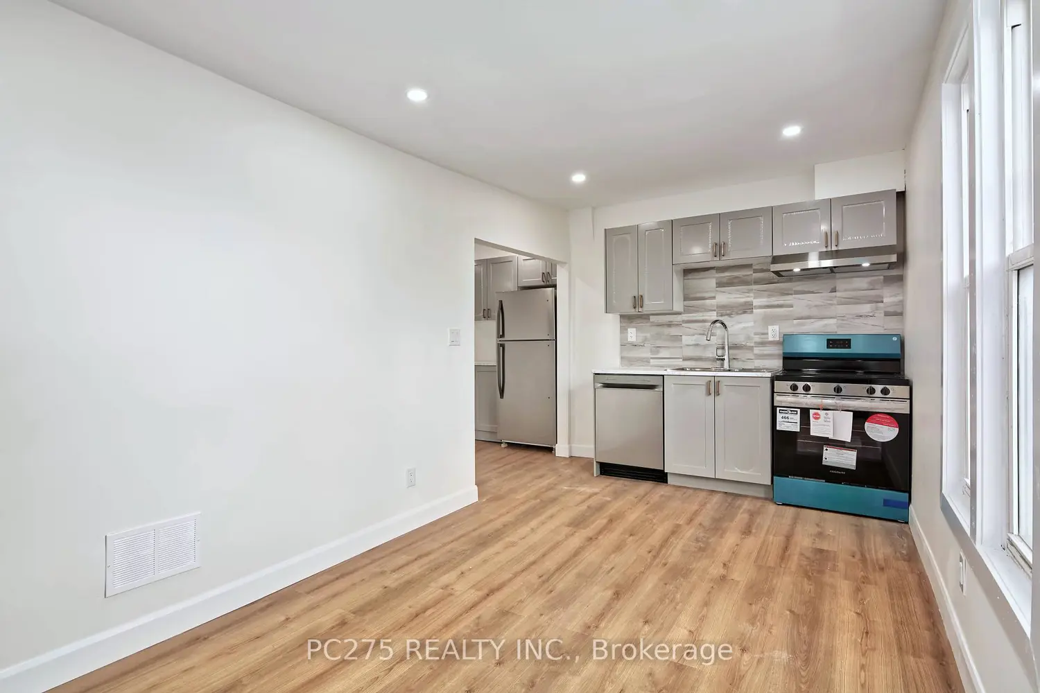 Additional image 13 of 272 Vidal Street