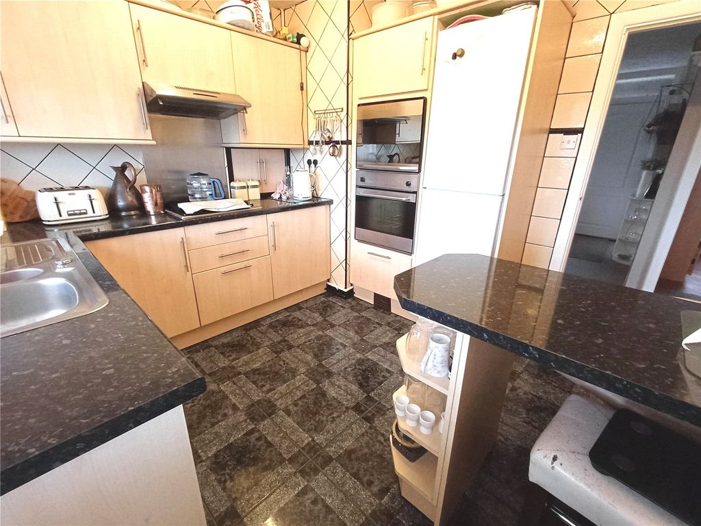 Additional image 4 of 3 bed bungalow for saleWestfield Crescent, Nottage, Porthcawl CF36